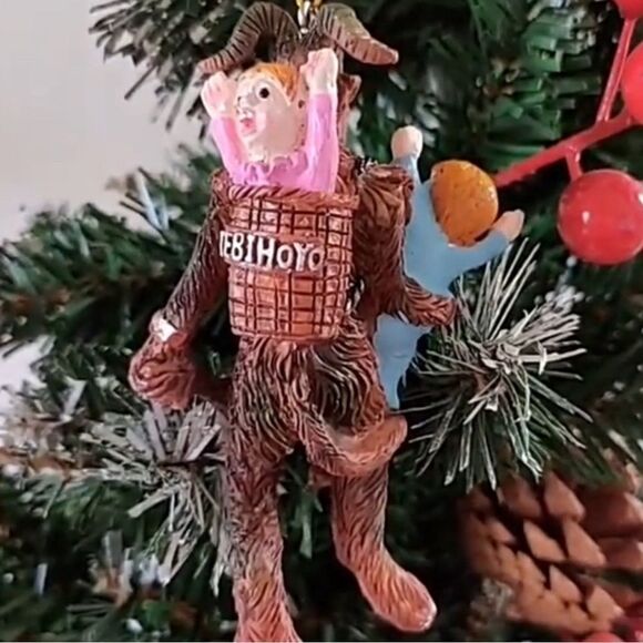 Krampus Figurine ornament - Picture 5 of 6